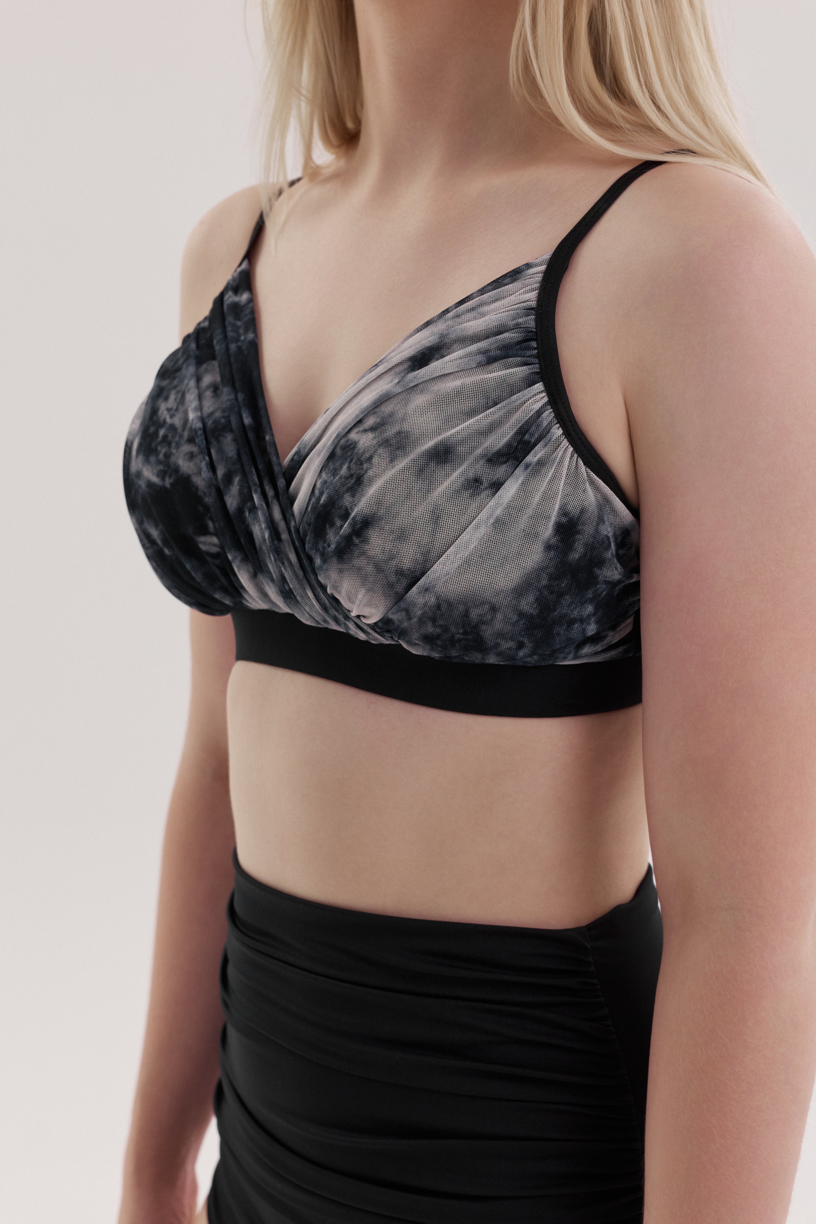 Black Cloud Top – triangle coverage pole crop top with secure bust fit