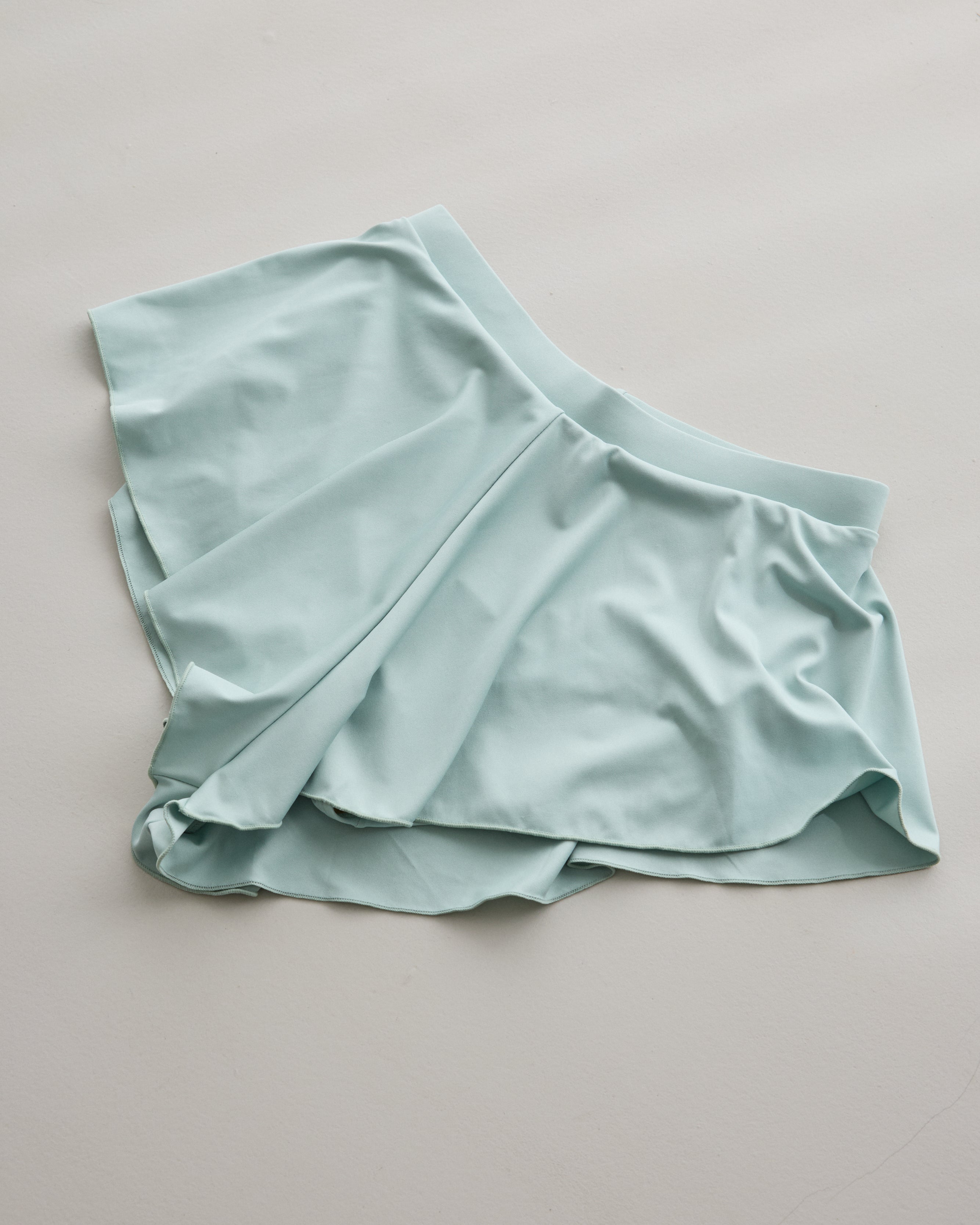 Nabi Skort – Mint Pole Wear for Dance & Movement
