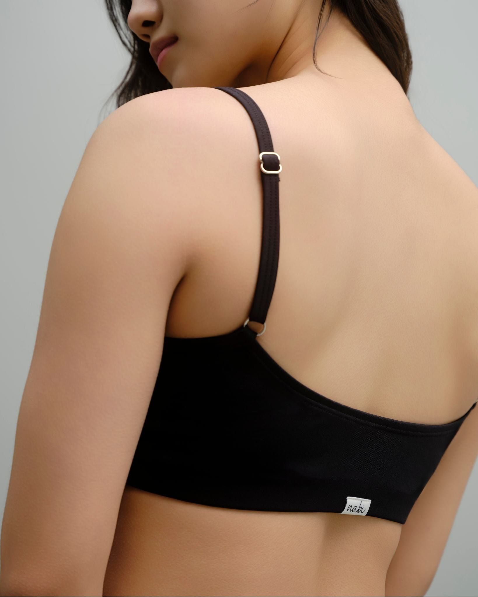 Black Signature Set training polewear outfit – Korean sustainable brand